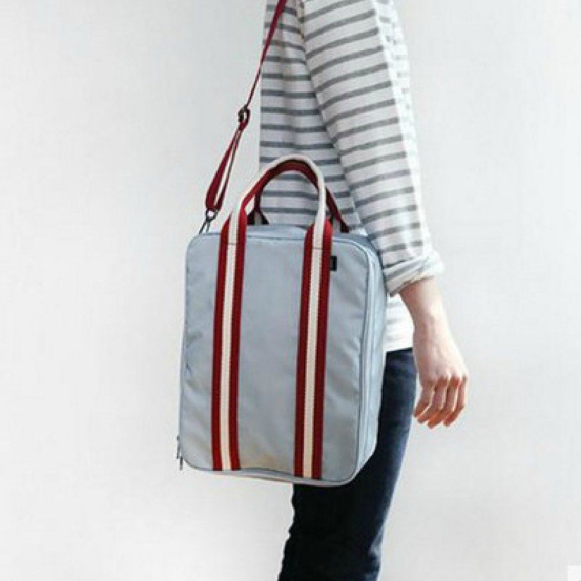Unisex Large Capacity Travel Duffle Bag – Waterproof Business Boarding & Carry-On Bag - Image 3